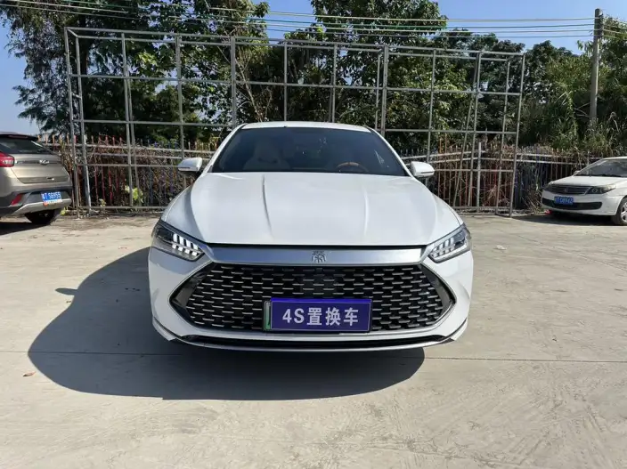 BYD Qin PLUS DM 2024 Model Honor Edition DM-i 55KM Leading Model – фото 2