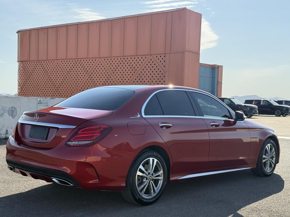 Mercedes-Benz C-Class 2018 C 200 L Sport – фото 6