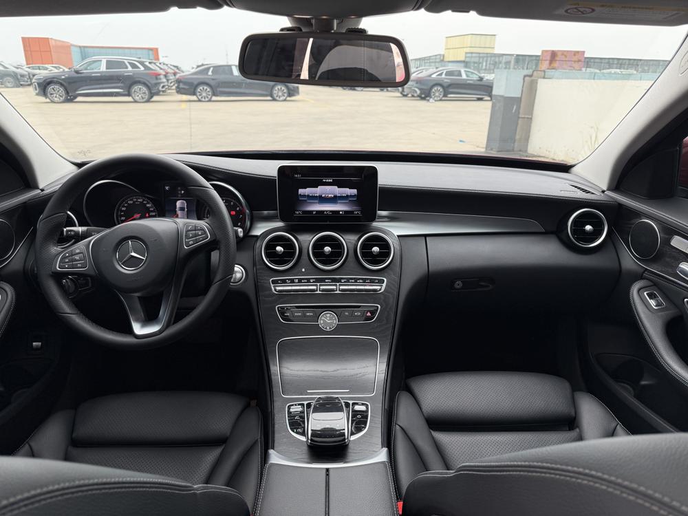 Mercedes-Benz C-Class 2018 C 200 L Sport – фото 8