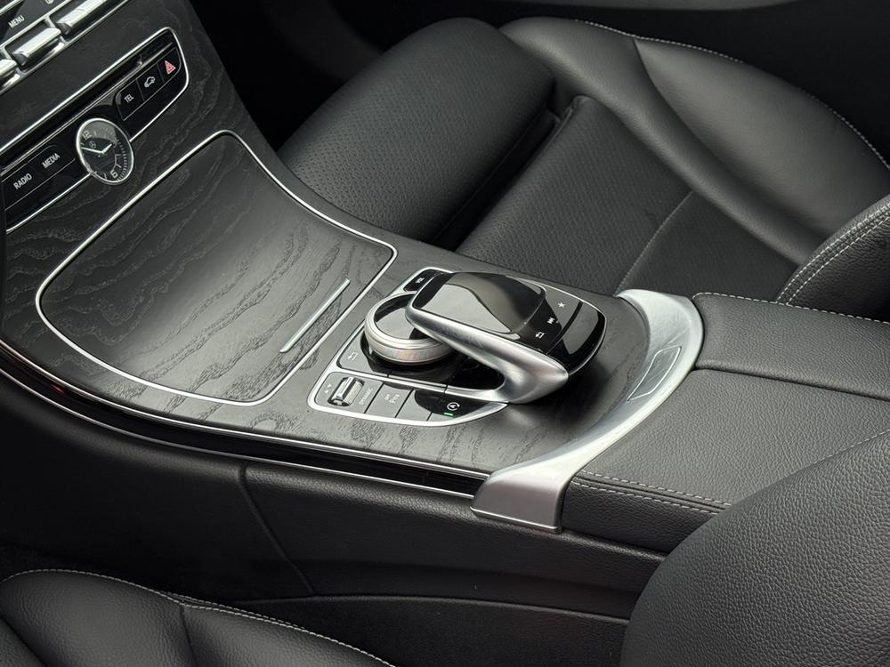 Mercedes-Benz C-Class 2018 C 200 L Sport – фото 10
