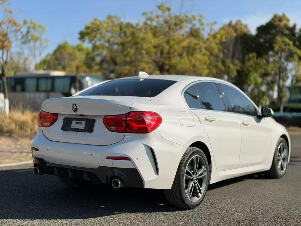 BMW 1 Series 2020 120i M Sport Package – фото 6