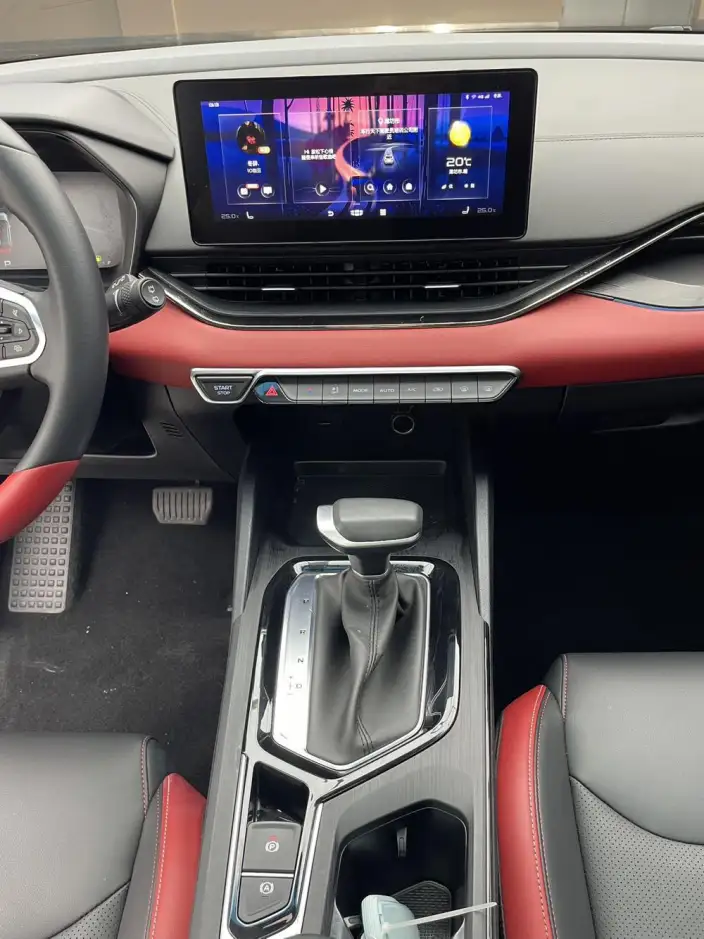 Emgrand S 2021 Model 1.4T CVT Noble Model – фото 8