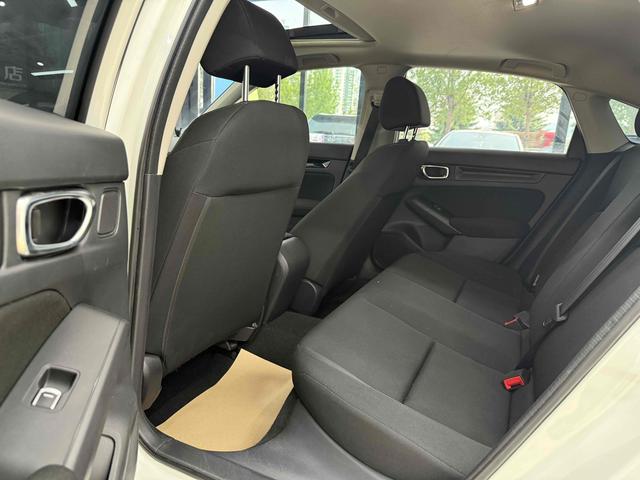 Honda Civic 2022 240TURBO CVT Dynamic – фото 8