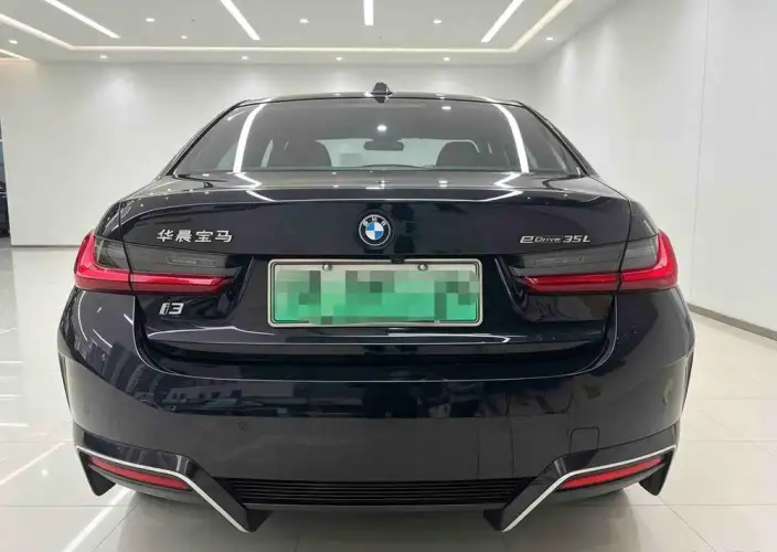 BMW i3 2022 Model eDrive35L – фото 3