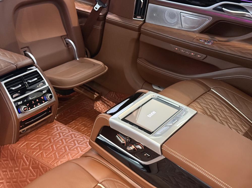 BMW 7 Series 2019 Facelift 740Li xDrive Executive M Sport Package – фото 9