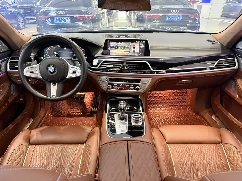 BMW 7 Series 2019 Facelift 740Li xDrive Executive M Sport Package – фото 13