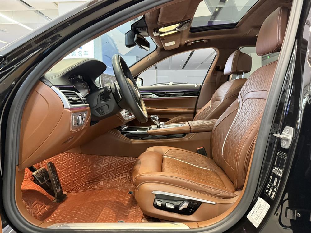 BMW 7 Series 2019 Facelift 740Li xDrive Executive M Sport Package – фото 16