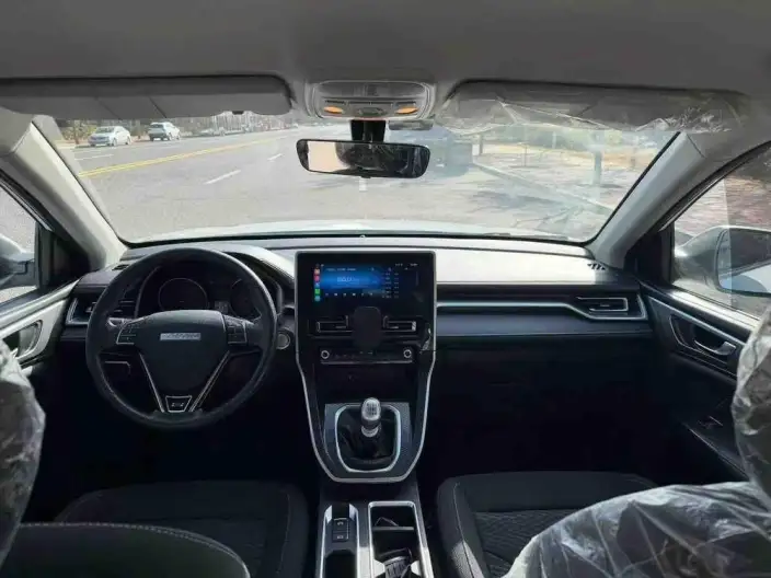 Haval M6 2023 Model PLUS 1.5T Manual Elite Smart Connect Model – фото 7