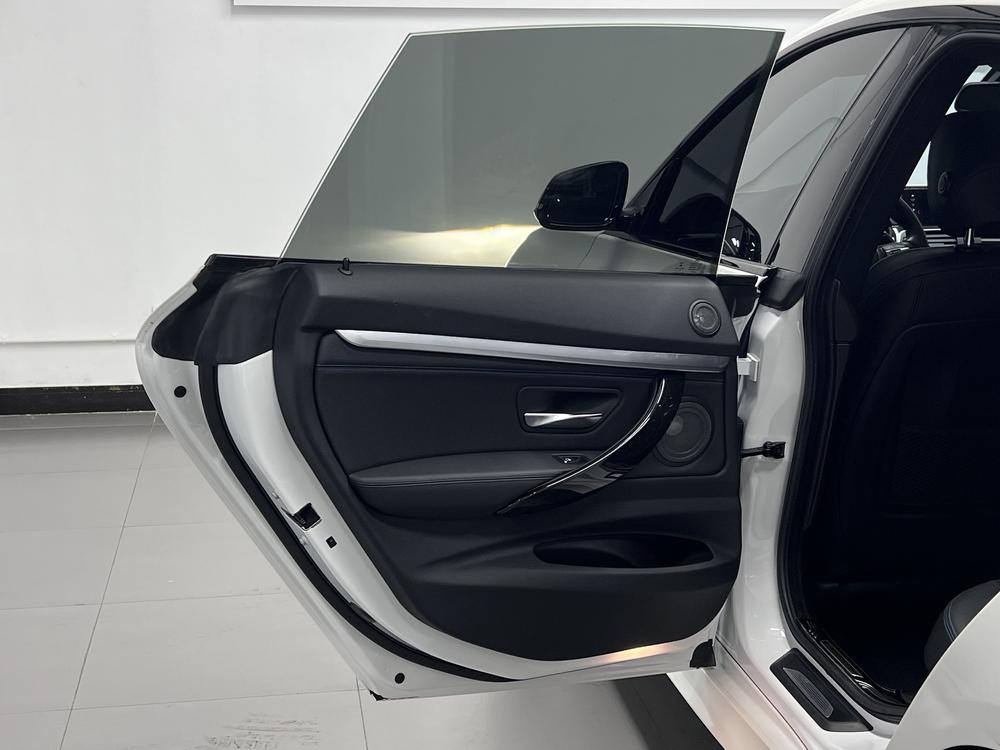BMW 3 Series Gran Turismo Модель 2019 года 330i xDrive M Sports Night Edition – фото 36