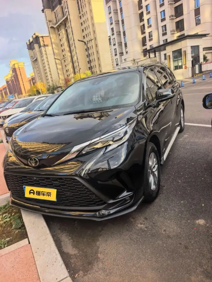 Granvia 2024 Model Intelligent Hybrid 2.5L 2WD Comfort Edition – фото 1