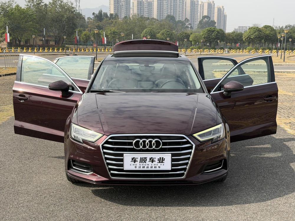 Audi A3 2017 модификация Limousine 40 TFSI Fashion тип – фото 12