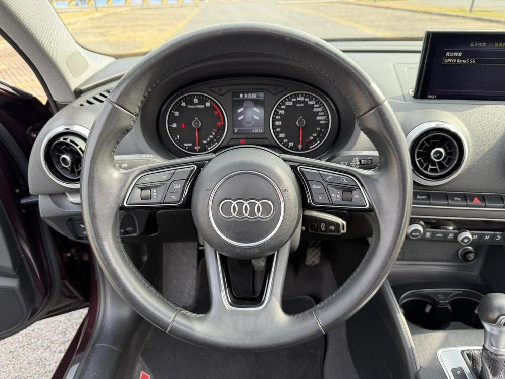 Audi A3 2017 модификация Limousine 40 TFSI Fashion тип – фото 17