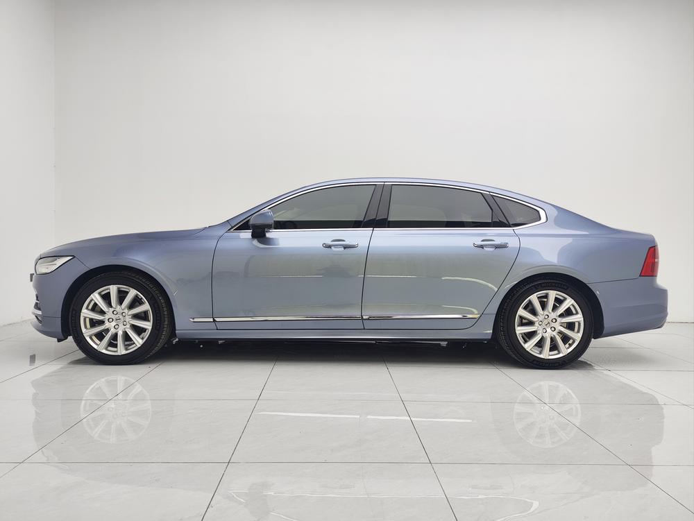 Volvo S90 2020 T5 Intelligent Refined Luxury – фото 4