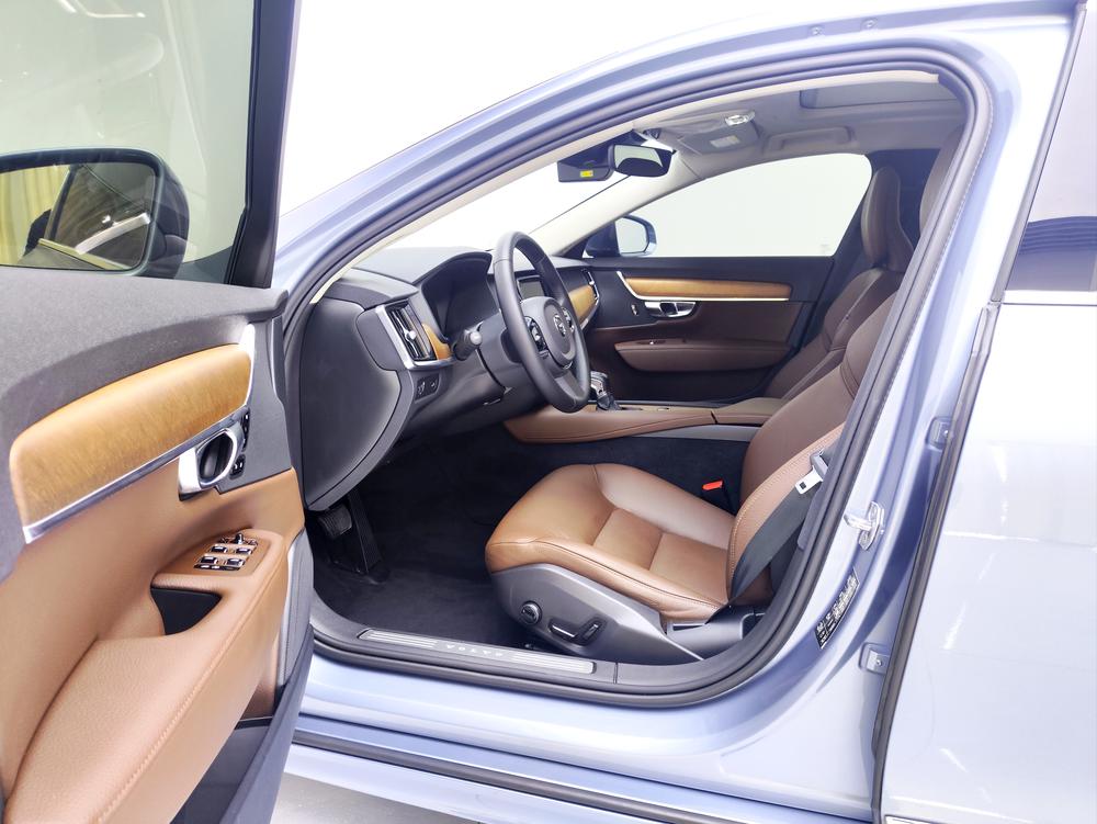 Volvo S90 2020 T5 Intelligent Refined Luxury – фото 17