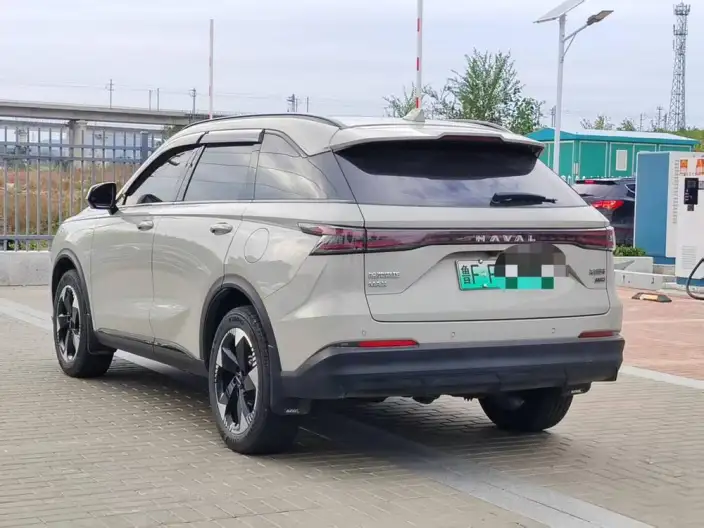 Haval Xiaolong MAX 2025 Model 1.5L Hi4 165 Plus Long Battery Life Pro Edition