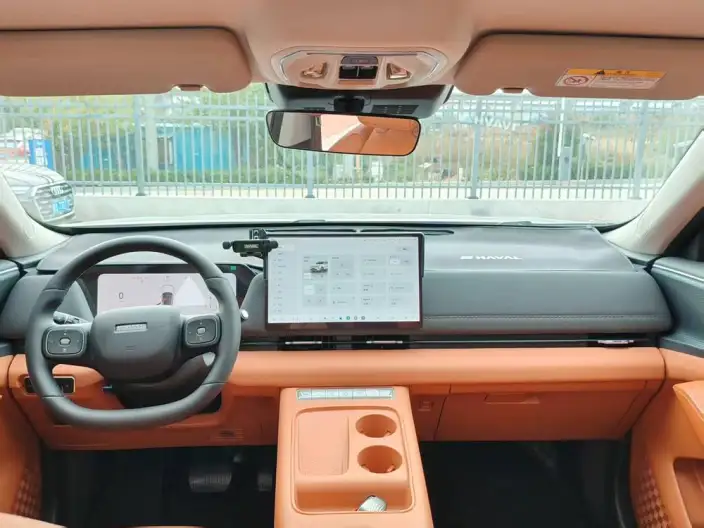 Haval Xiaolong MAX 2025 Model 1.5L Hi4 165 Plus Long Battery Life Pro Edition – фото 7
