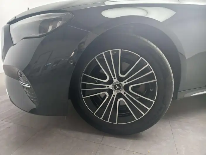 Mercedes-Benz E-Class 2025 Model Facelift E 260 L sedan – фото 8