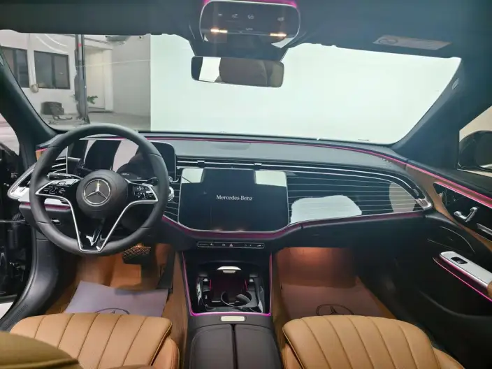 Mercedes-Benz E-Class 2025 Model Facelift E 260 L sedan – фото 9