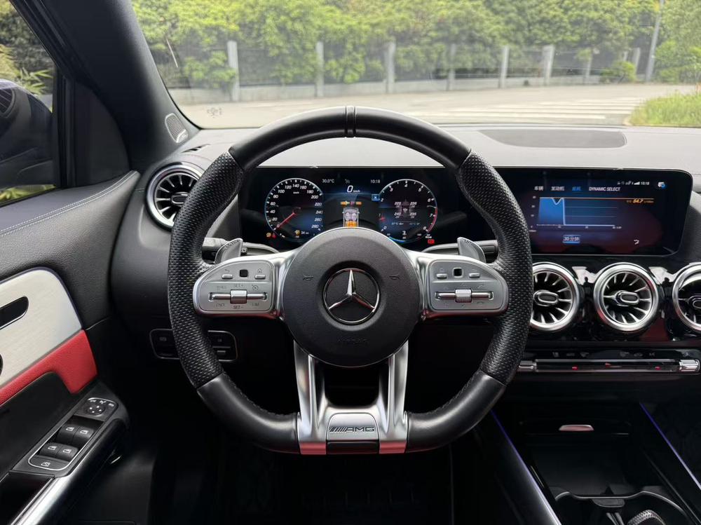 Mercedes-Benz GLA AMG 2023 AMG GLA 35 4MATIC – фото 14