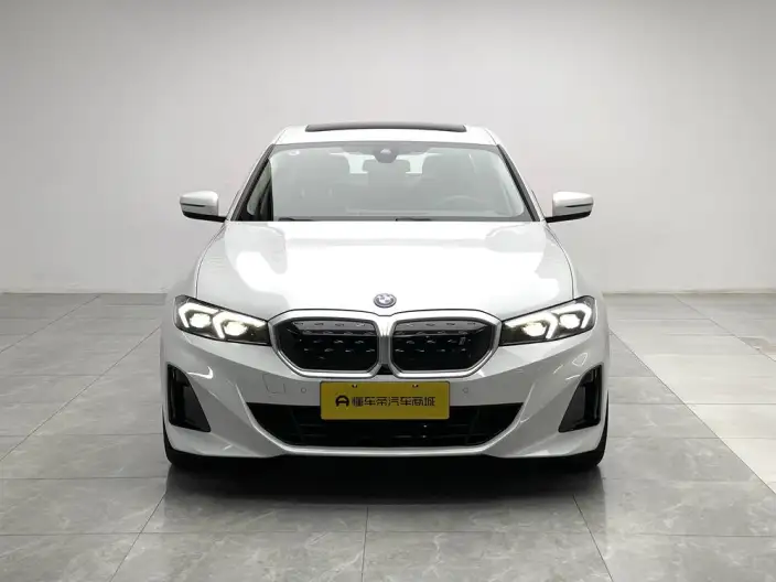 BMW i3 2023 Model eDrive35L – фото 2
