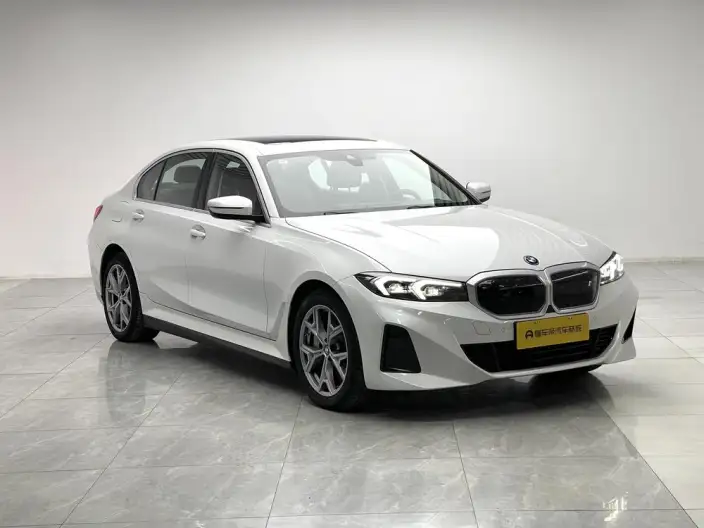 BMW i3 2023 Model eDrive35L – фото 3