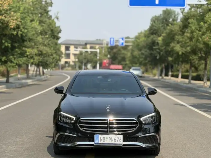 Mercedes-Benz E-Class 2023 Model Facelift E 300 L Luxury Model Sports sedan – фото 2
