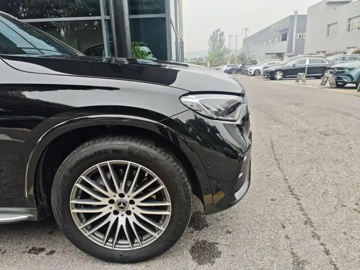 Mercedes-Benz GLC 2025 Model GLC 300 L 4MATIC Dynamic Model 5 seat – фото 5