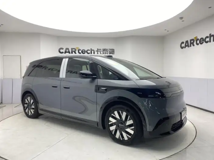 ZEEKR MIX 2025 Model 102kWh Long Battery Life Pro Smart Driving Edition