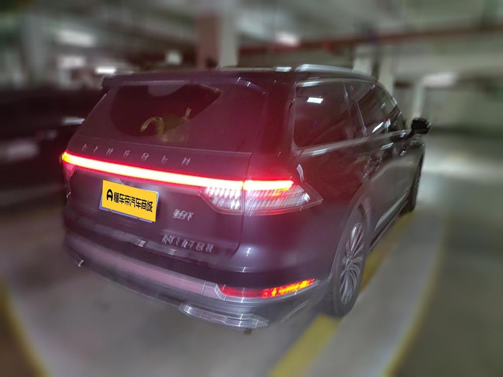 Aviator 2022 3.0T V6 4WD Premium – фото 2