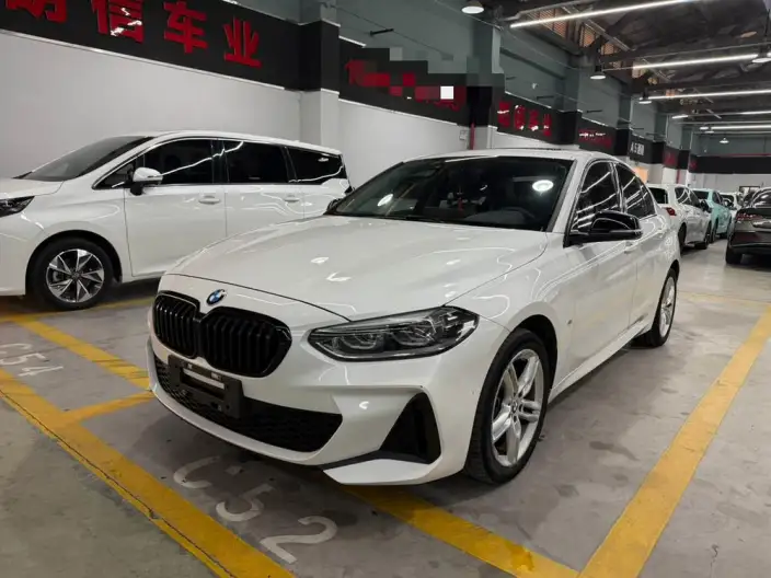BMW 1 Series 2021 Model 120i M Sports Night Edition – фото 1