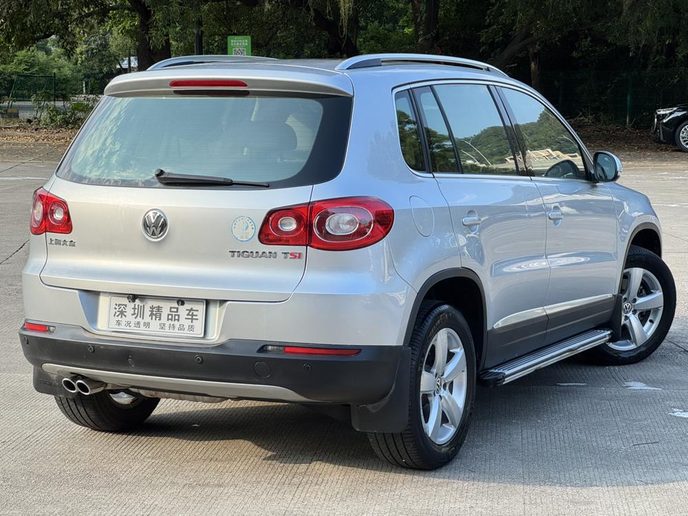Volkswagen Tiguan 2012 модификация 1.8TSI автоматическое 2WD Elite Edition – фото 6
