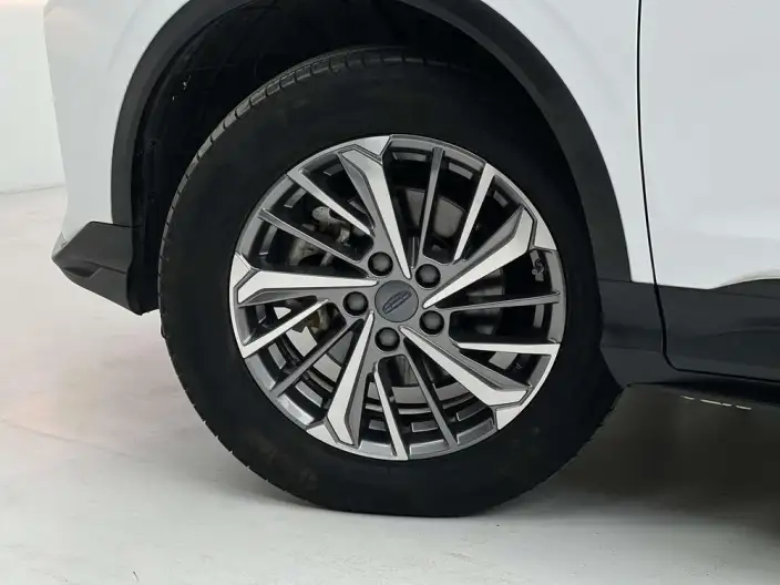 Geely Binyue 2021 Model 240T DCT Platinum edition – фото 10