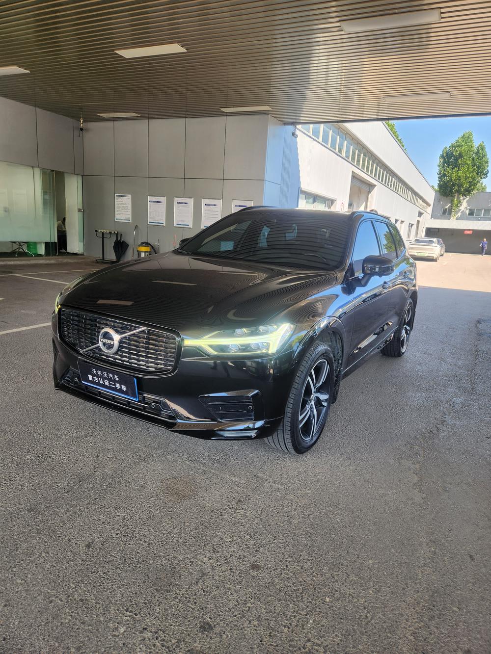 Volvo XC60 2021 T5 4WD Smart Enjoy Sport – фото 1