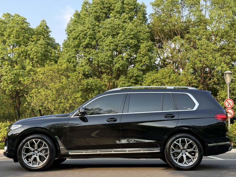 BMW X7 Модель 2019 года xDrive40i Leading Luxury Set – фото 3