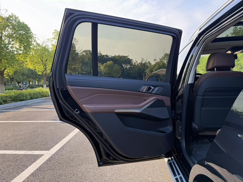 BMW X7 Модель 2019 года xDrive40i Leading Luxury Set – фото 27