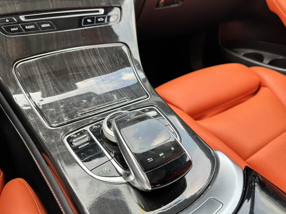 Mercedes-Benz GLC Модель 2018 года комплектация GLC 260 4MATIC Luxury – фото 13