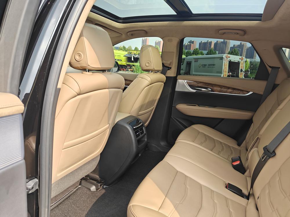 Cadillac X T5 2022 2.0T 4WD Platinum – фото 18