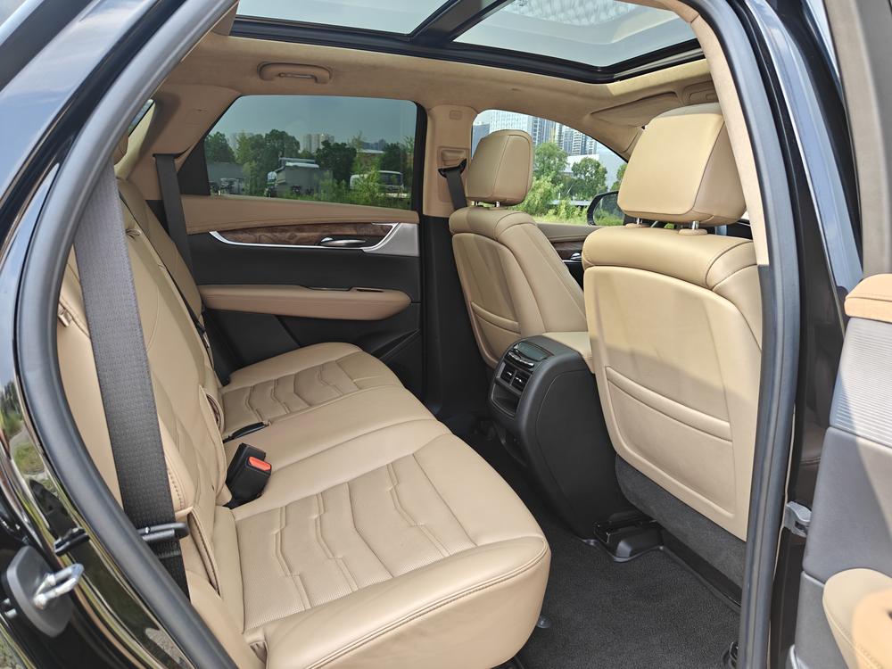 Cadillac X T5 2022 2.0T 4WD Platinum – фото 19