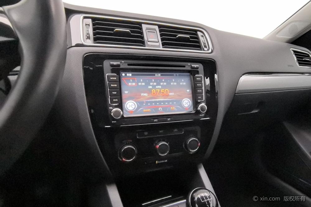 Volkswagen Sagitar 2015 1.6L Manual Comfort – фото 11