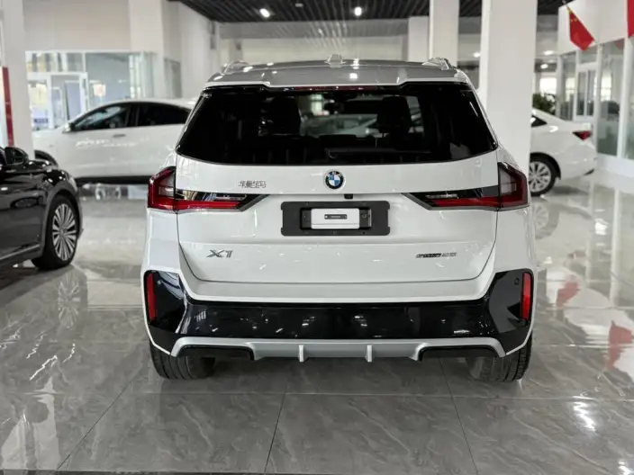 BMW X1 2023 Model sDrive25Li M Sports Set – фото 5
