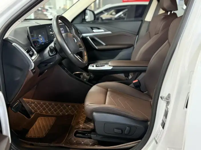 BMW X1 2023 Model sDrive25Li M Sports Set – фото 8