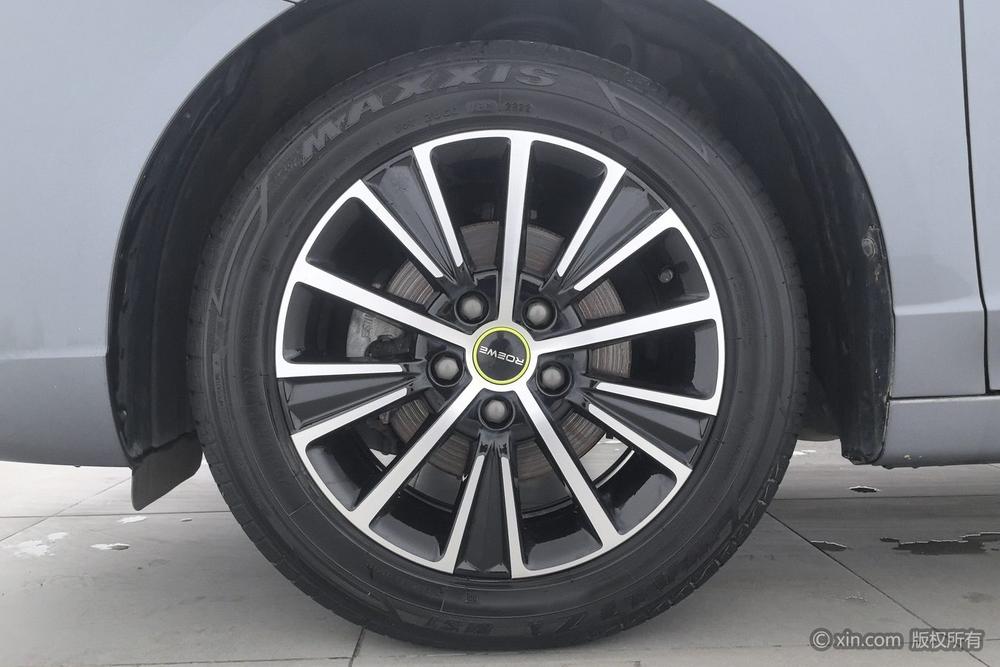 Roewe i5 2021 1.5L Manual Diamond Edition – фото 9