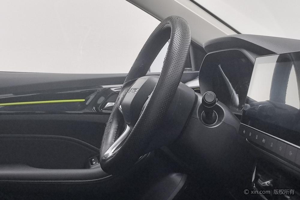 Roewe i5 2021 1.5L Manual Diamond Edition – фото 11