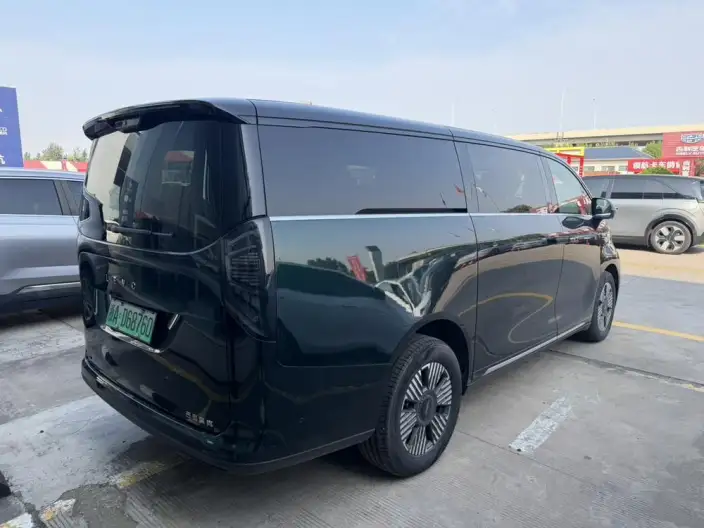 L EV C L380 2024 Model 140kWh 6 seat 4WD Ultra – фото 5