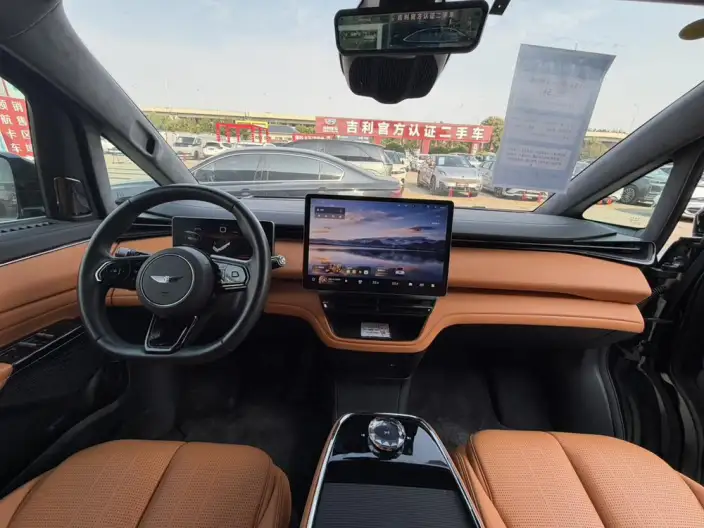 L EV C L380 2024 Model 140kWh 6 seat 4WD Ultra – фото 6