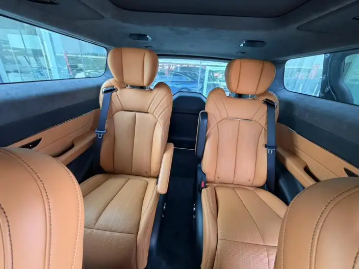 L EV C L380 2024 Model 140kWh 6 seat 4WD Ultra – фото 10