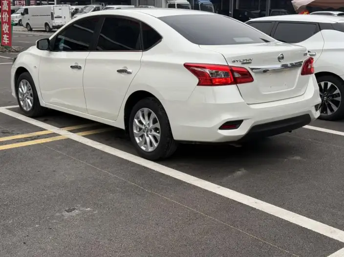 Nissan Sylphy 2022 Model Classic 1.6 XE CVT Comfort Edition