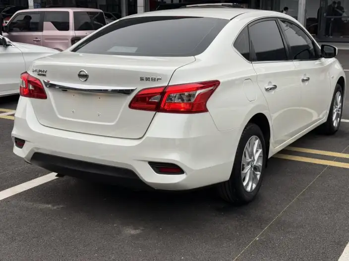 Nissan Sylphy 2022 Model Classic 1.6 XE CVT Comfort Edition – фото 6