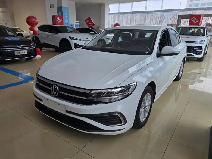 Volkswagen Bora 2024 Model 200TSI DSG Smooth Ride Edition – фото 1