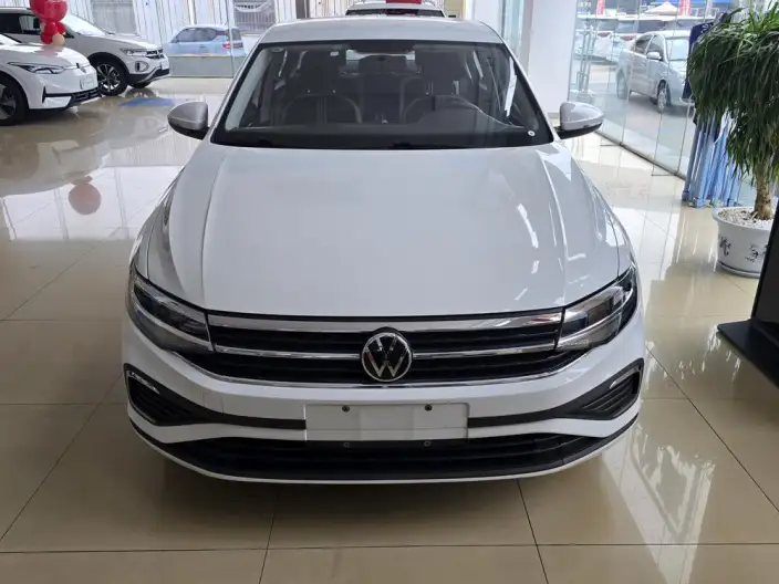 Volkswagen Bora 2024 Model 200TSI DSG Smooth Ride Edition – фото 2